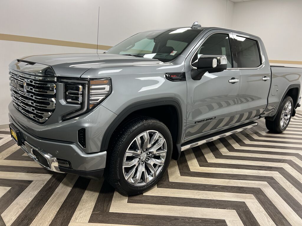 2026 GMC Sierra Denali Gasoline