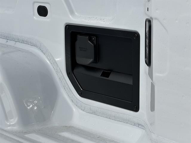 2026 GMC Sierra EV E-4WD CREW CAB Tucson AZ