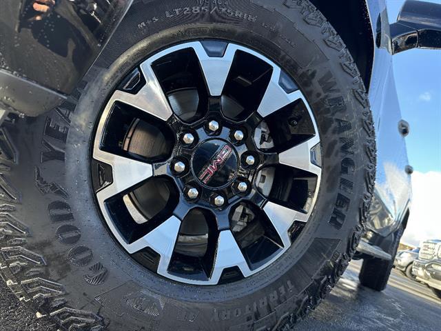 2026 GMC Sierra EV E-4WD CREW CAB Tucson AZ