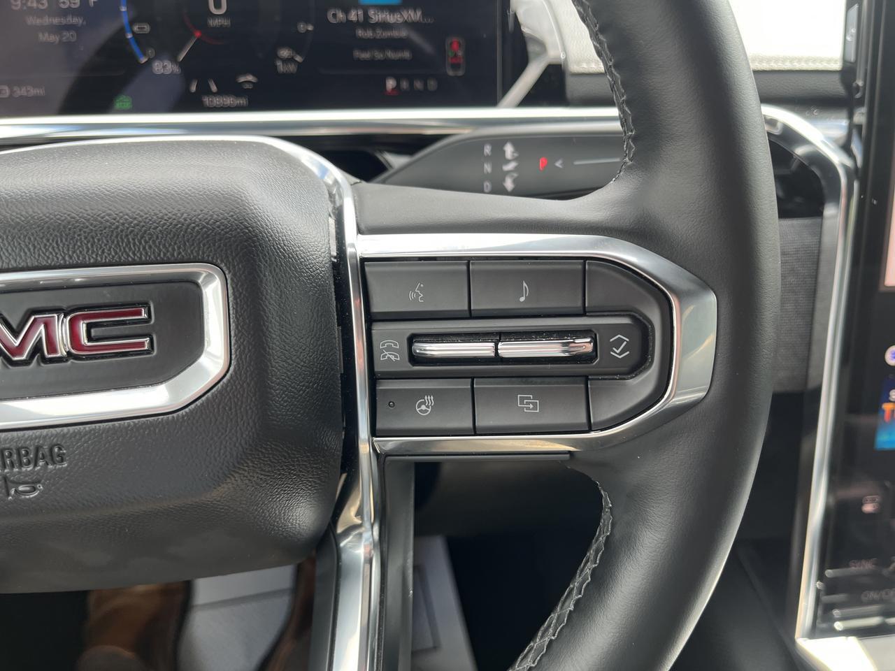 2026 GMC Sierra EV Elevation Extended Range e4WD Premium TechPkgs w/22s Multi-ProTailgate Spray-OnBedliner AdptvCrz Saukville WI