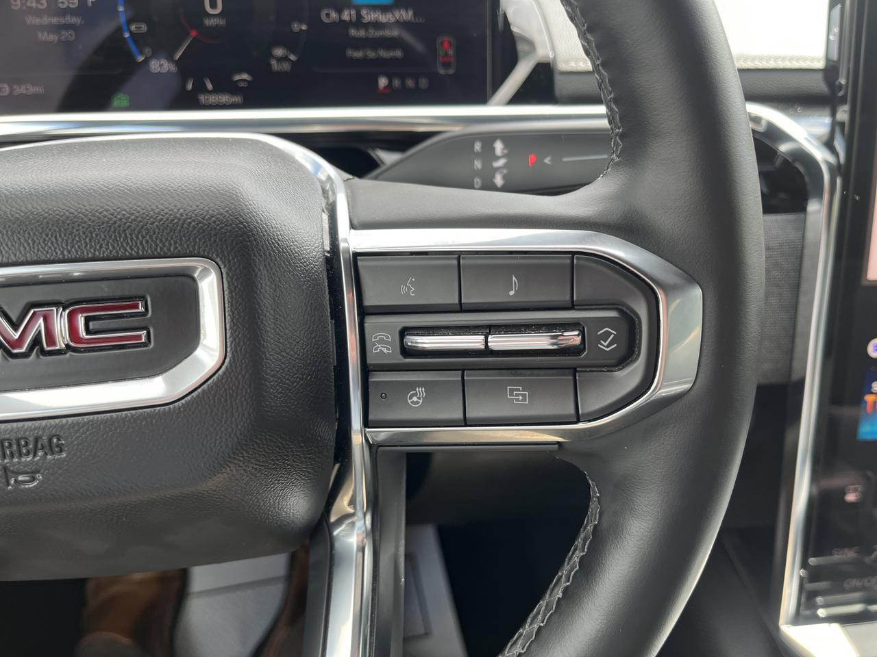 2026 GMC Sierra EV Elevation Extended Range e4WD Premium TechPkgs w/22s Multi-ProTailgate Spray-OnBedliner AdptvCrz Saukville WI