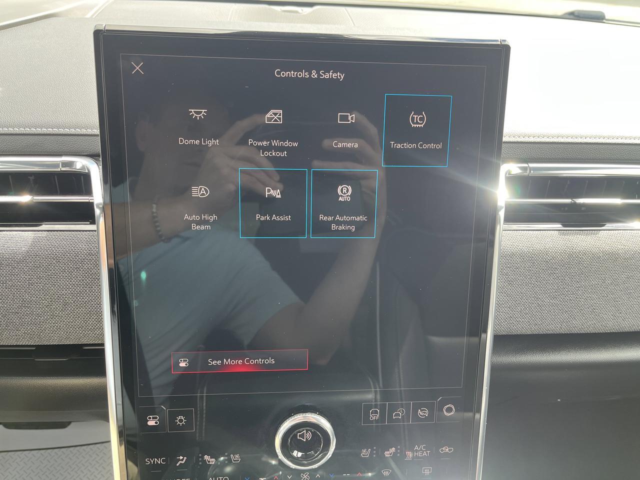 2026 GMC Sierra EV Elevation Extended Range e4WD Premium TechPkgs w/22s Multi-ProTailgate Spray-OnBedliner AdptvCrz Saukville WI