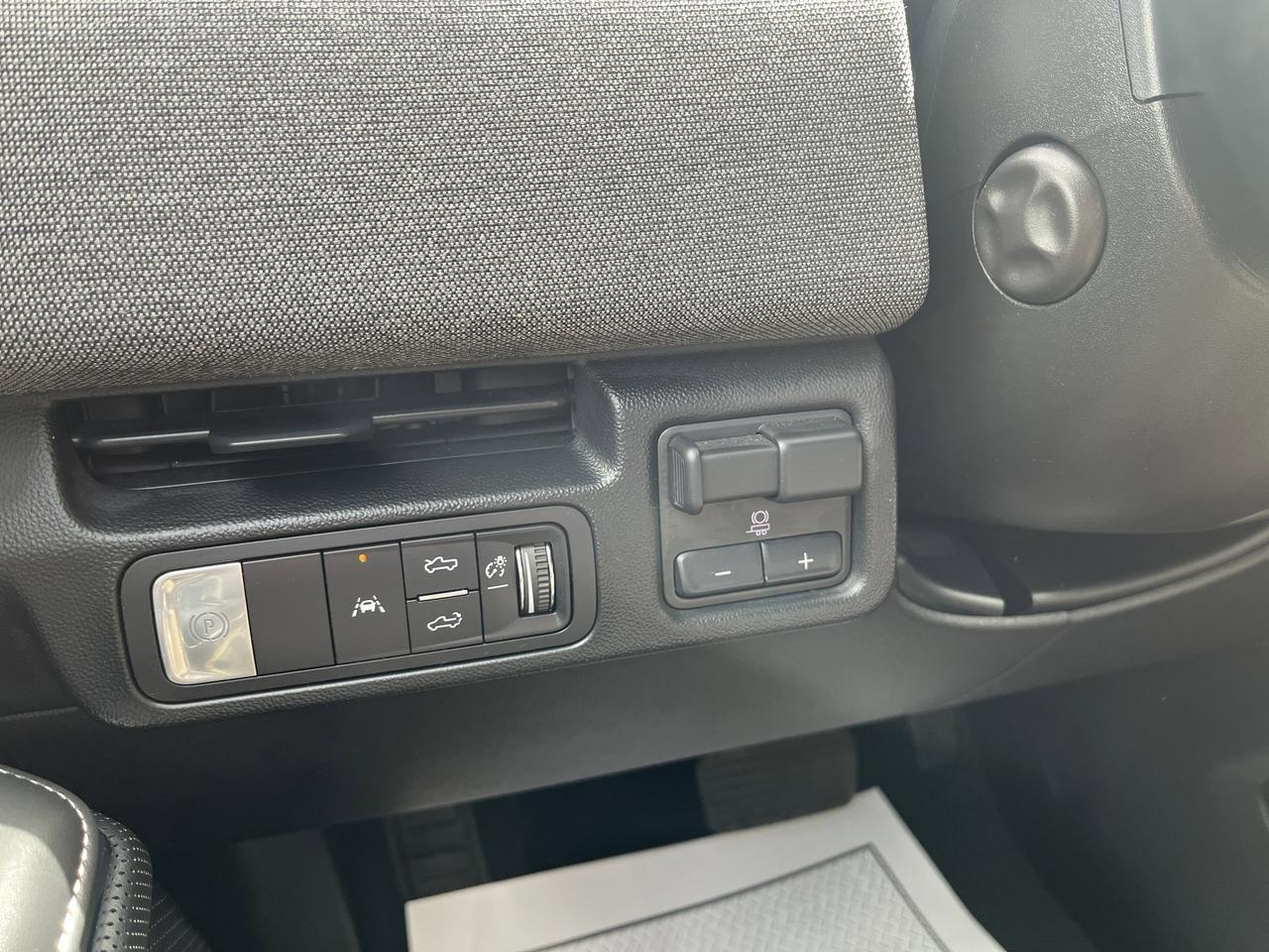 2026 GMC Sierra EV Elevation Extended Range e4WD Premium TechPkgs w/22s Multi-ProTailgate Spray-OnBedliner AdptvCrz Saukville WI
