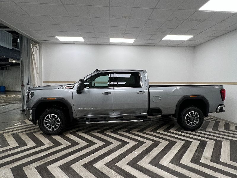 2026 GMC Sierra SLE Diesel