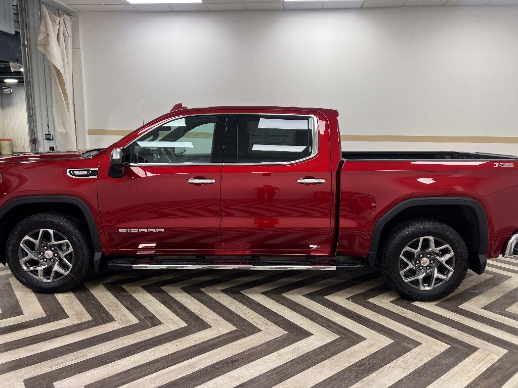 2026 GMC Sierra SLT Diesel