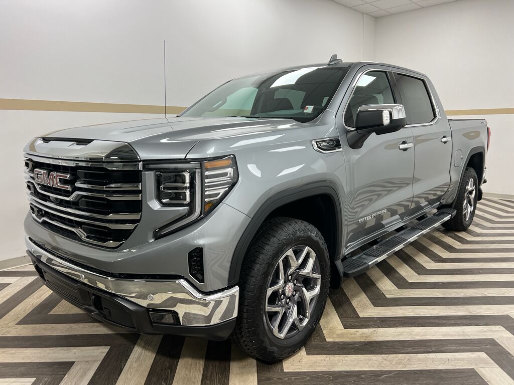 2026 GMC Sierra SLT