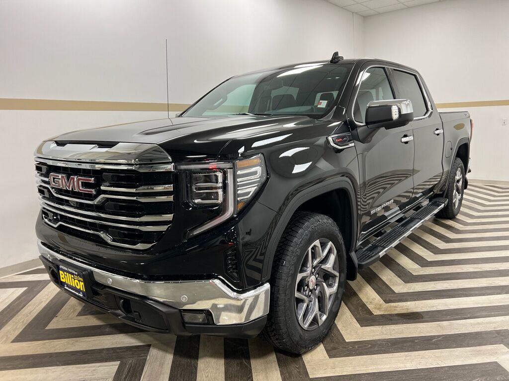 2026 GMC Sierra SLT