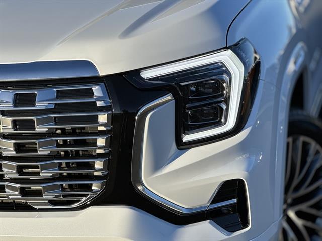 2026 GMC Terrain 4DR AWD DENALI