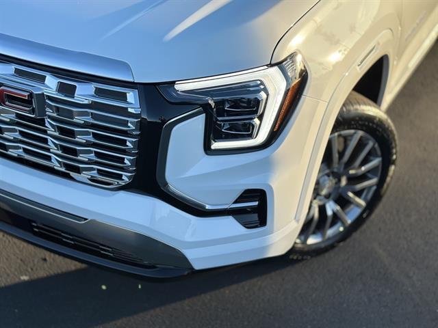 2026 GMC Terrain 4DR AWD DENALI