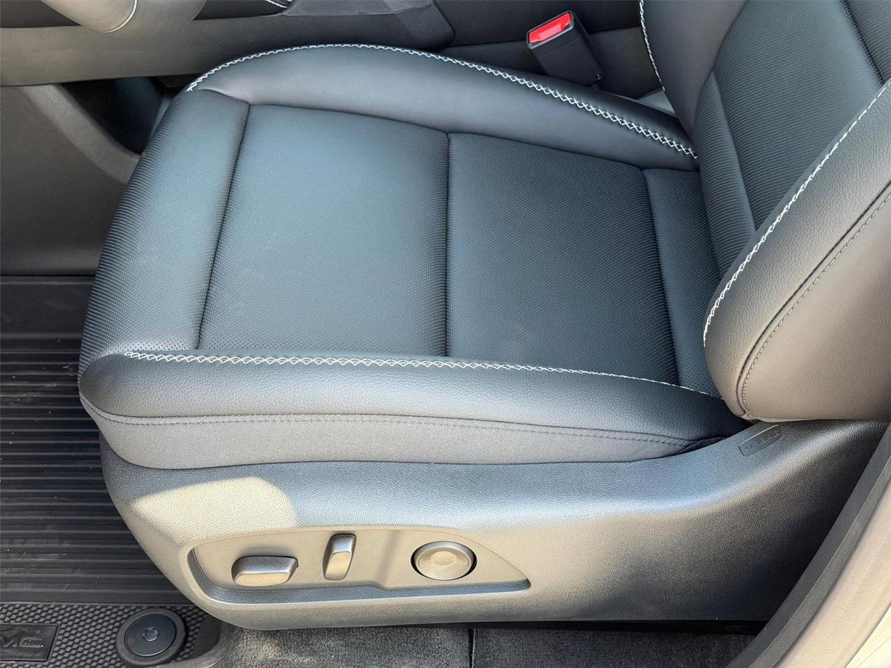 2026 GMC Terrain AWD Denali Hagerstown MD