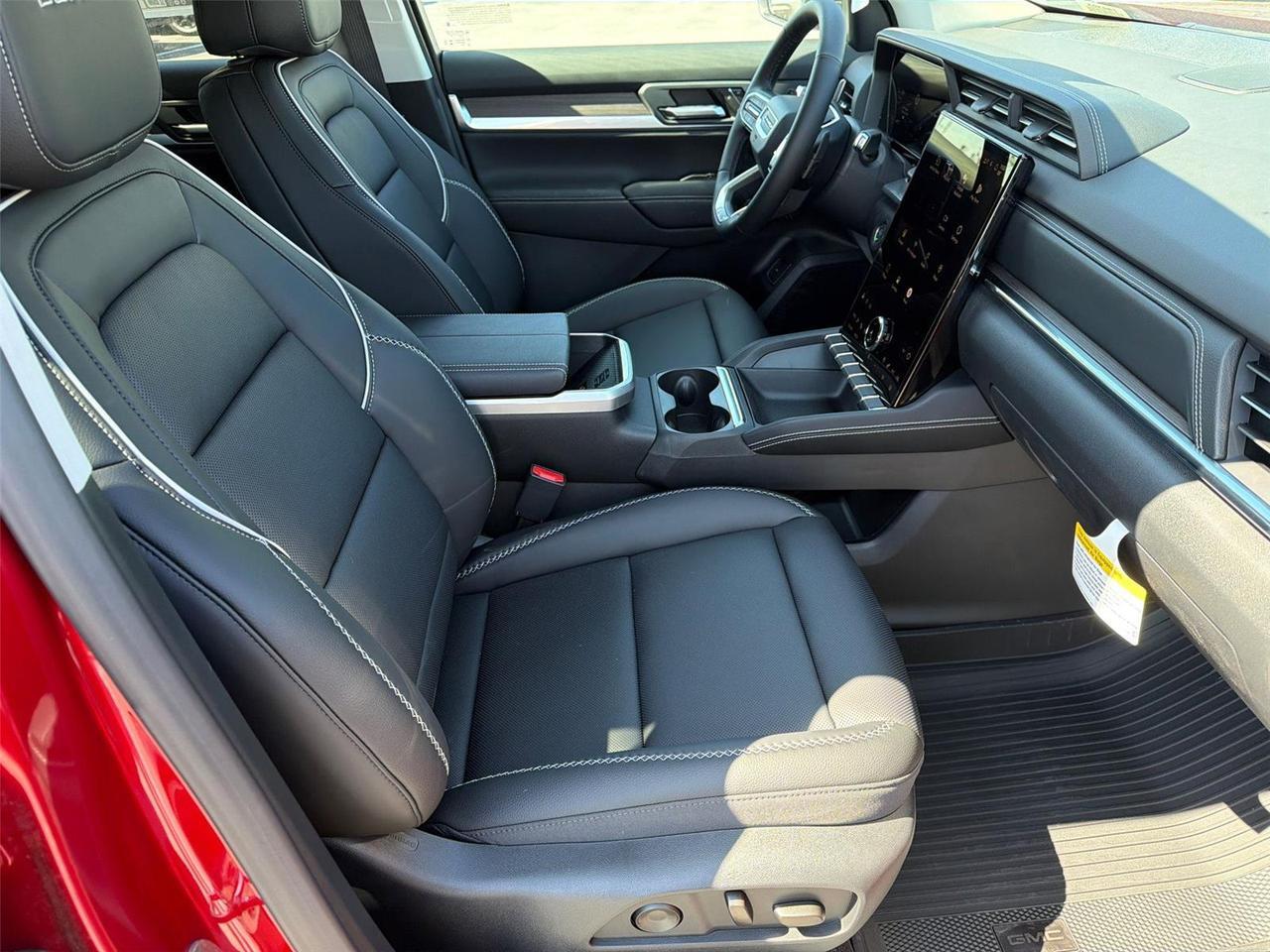 2026 GMC Terrain AWD Denali Hagerstown MD
