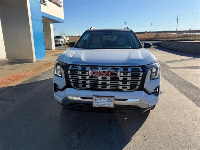 2026 GMC Terrain Denali Farmington MO