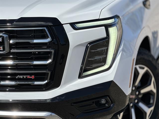 2026 GMC Yukon 4WD AT4
