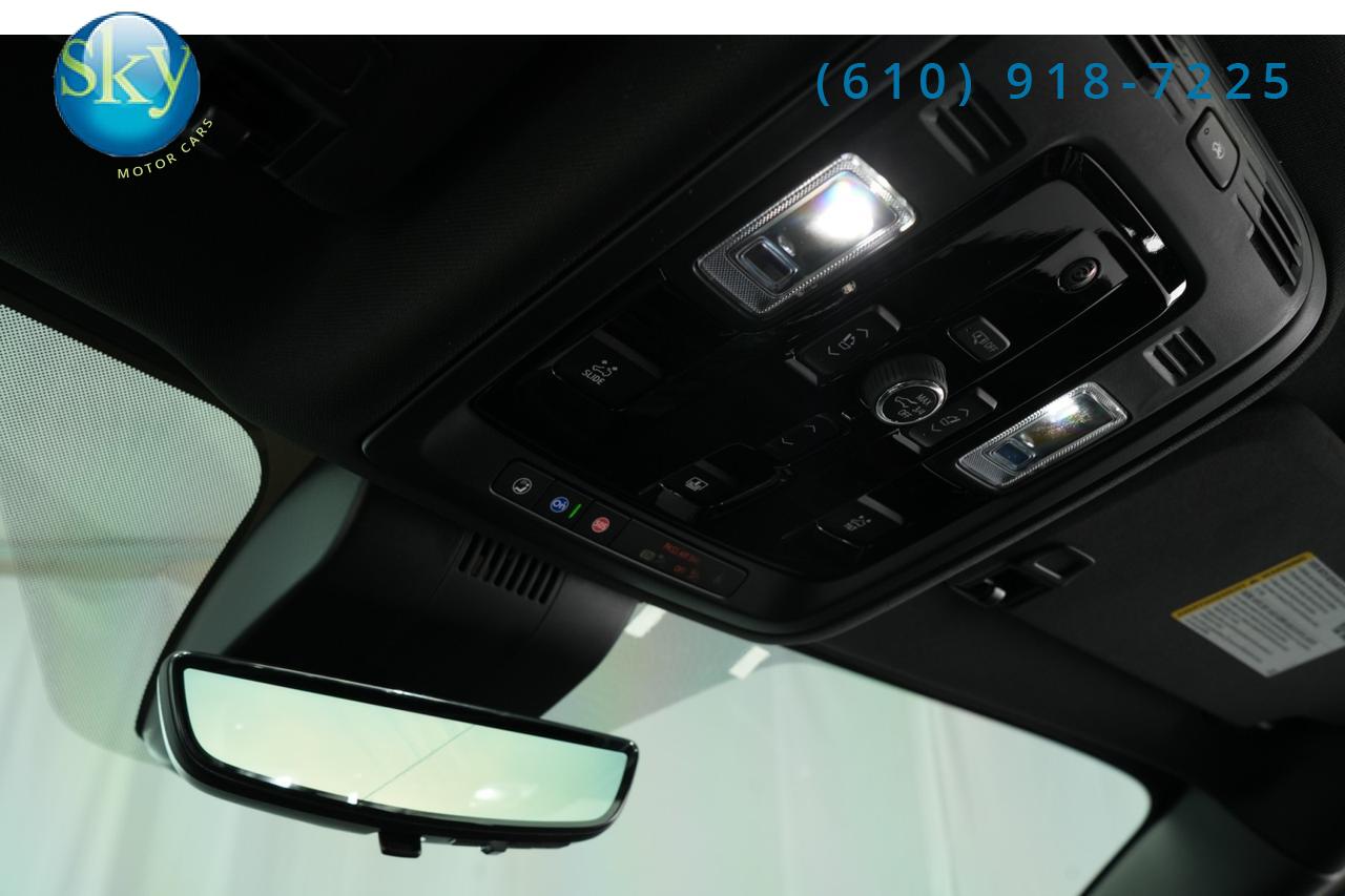 2026 GMC Yukon 4WD AT4 Ultimate Night Vision + 22-in Vossen Wheels West Chester PA