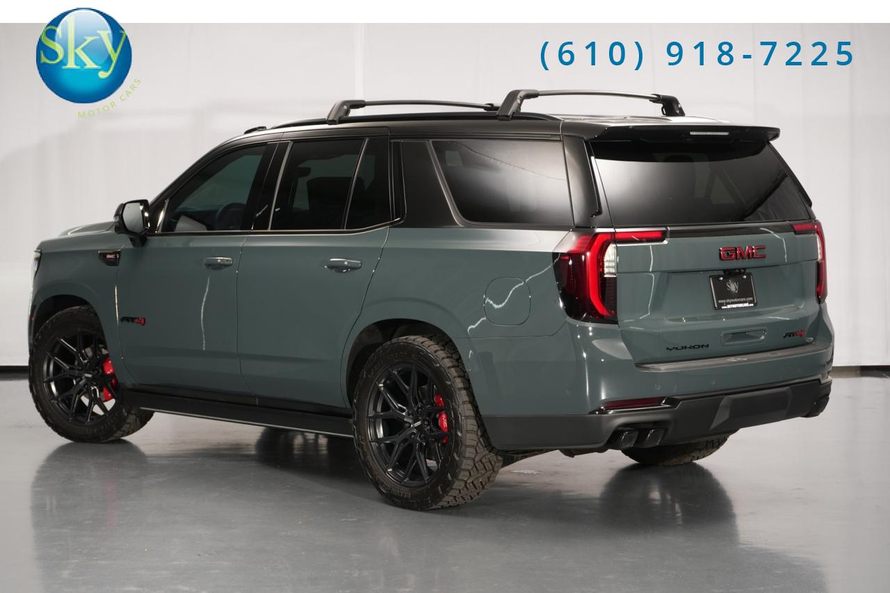 2026 GMC Yukon 4WD AT4 Ultimate Night Vision + 22-in Vossen Wheels West Chester PA