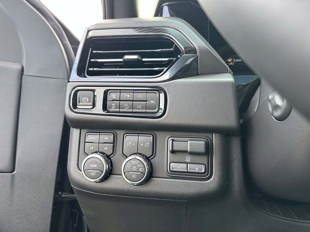 2026 GMC Yukon AT4 Tucson AZ