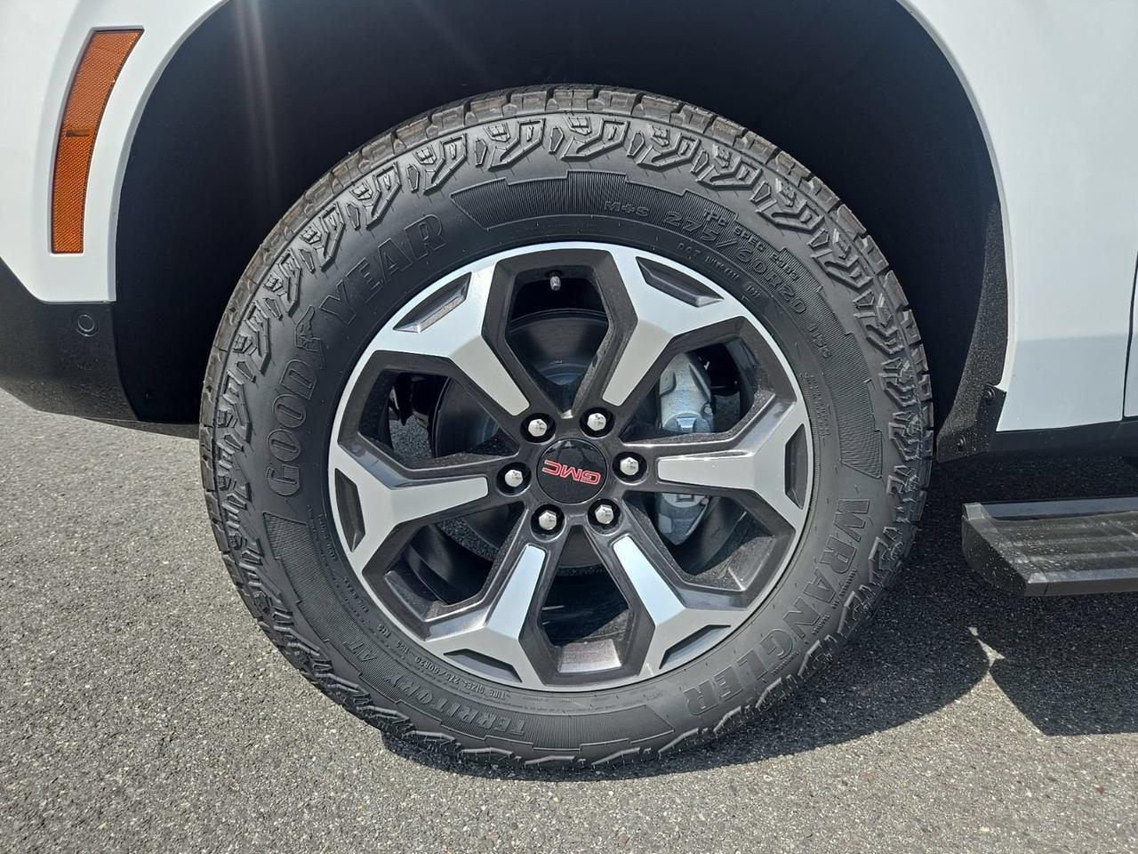 2026 GMC Yukon AT4 Ultimate Fredericksburg VA