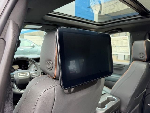 2026 GMC Yukon AT4 Farmington MO