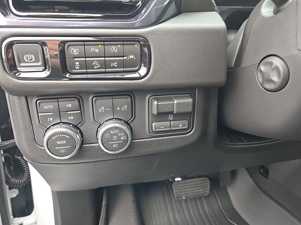 2026 GMC Yukon AT4 Fredericksburg VA