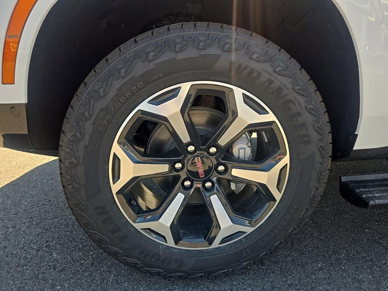 2026 GMC Yukon AT4 Fredericksburg VA
