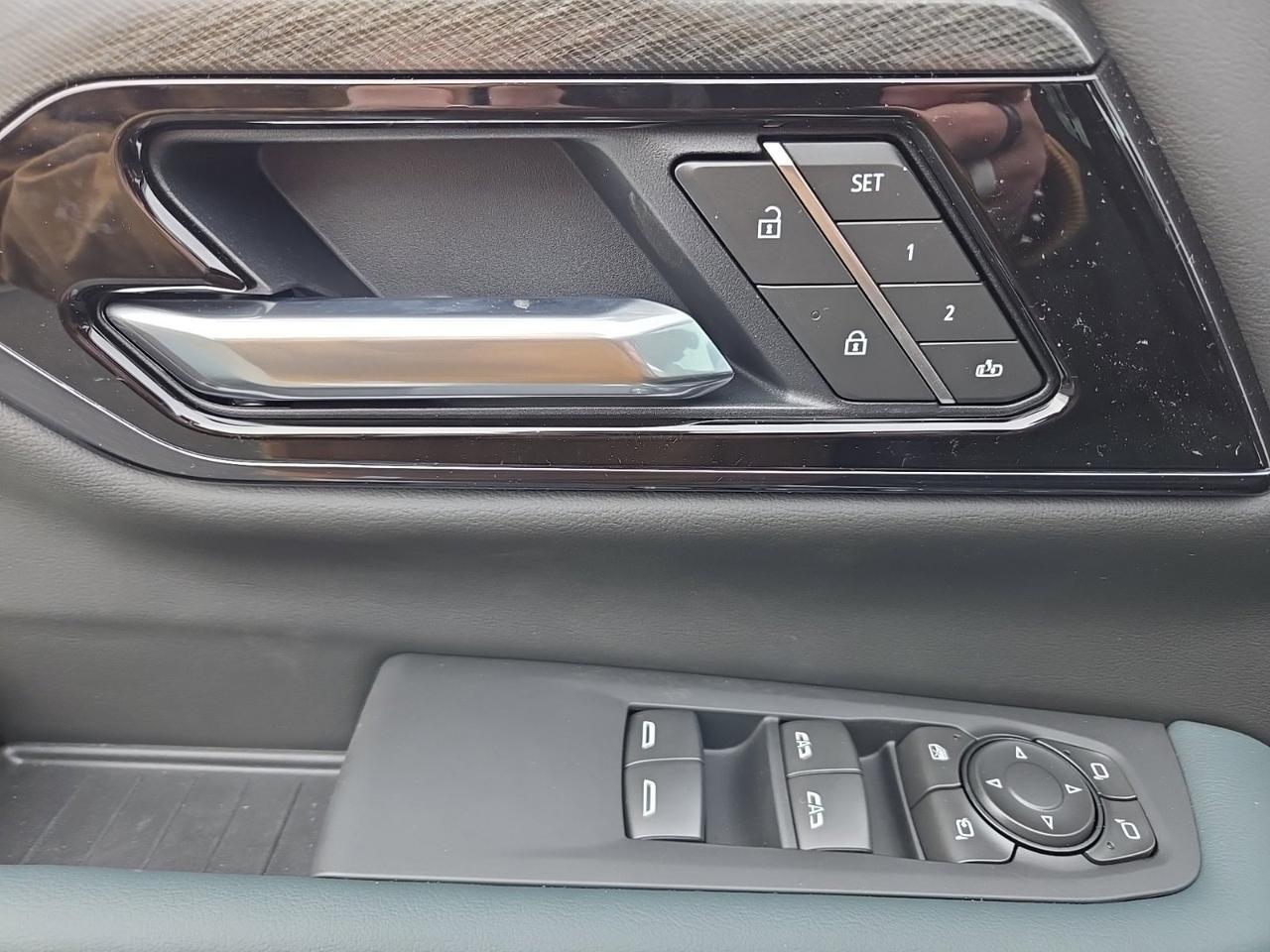 2026 GMC Yukon AT4 Fredericksburg VA