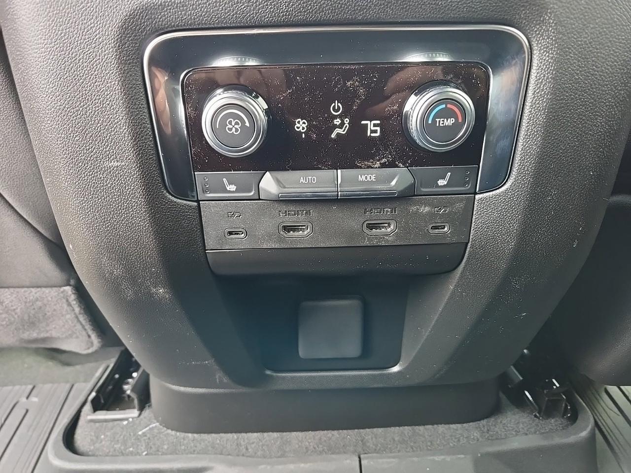 2026 GMC Yukon AT4 Fredericksburg VA