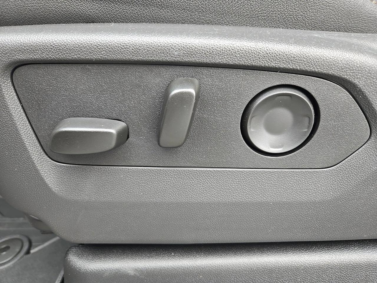 2026 GMC Yukon AT4 Fredericksburg VA