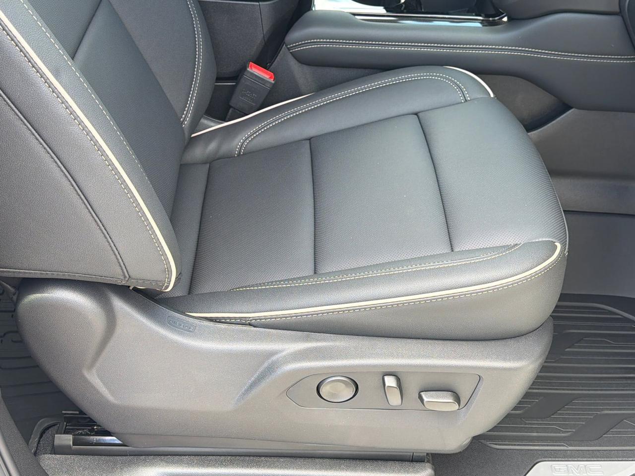 2026 GMC Yukon Elevation Hagerstown MD