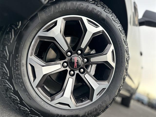 2026 GMC Yukon XL 4WD AT4 Ultimate