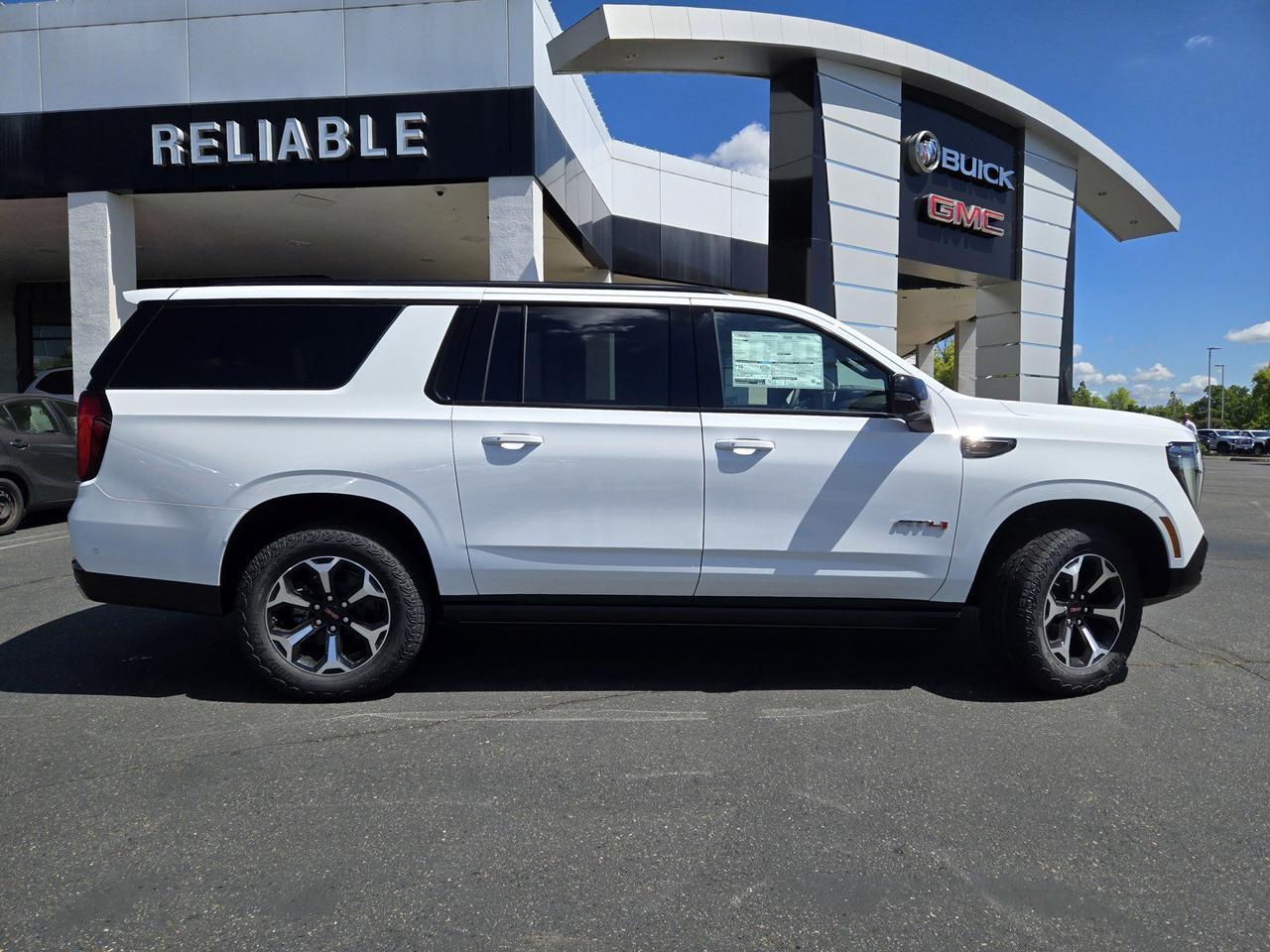 2026 GMC Yukon XL AT4