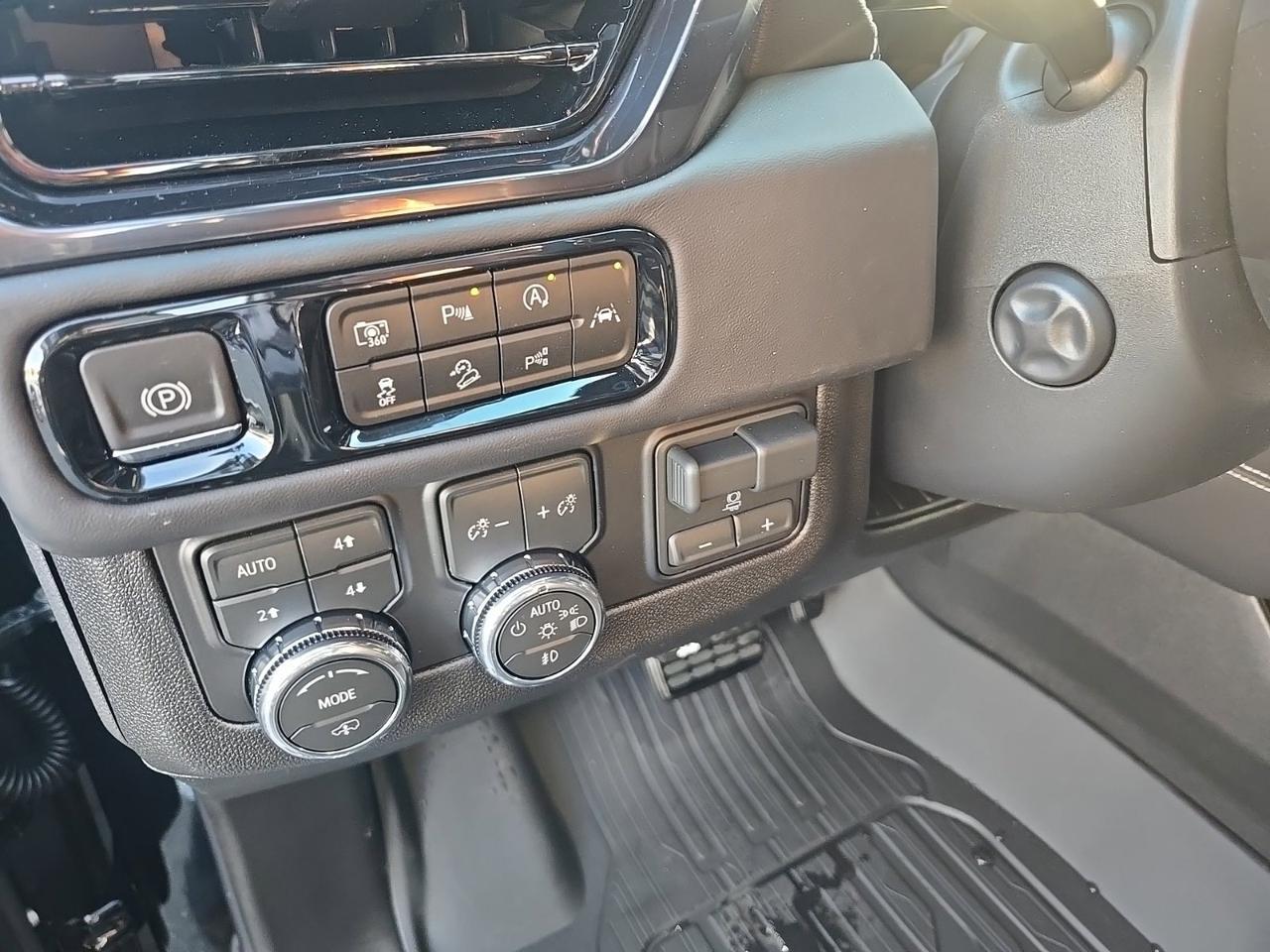 2026 GMC Yukon XL AT4 Ultimate Fredericksburg VA