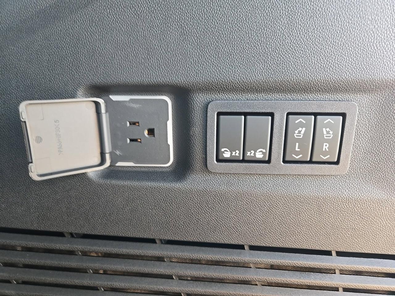 2026 GMC Yukon XL AT4 Ultimate Fredericksburg VA