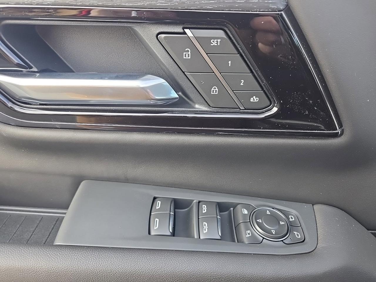 2026 GMC Yukon XL AT4 Ultimate Fredericksburg VA