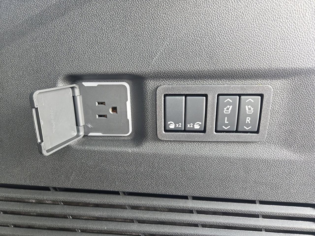 2026 GMC Yukon XL AT4 Ultimate Fredericksburg VA