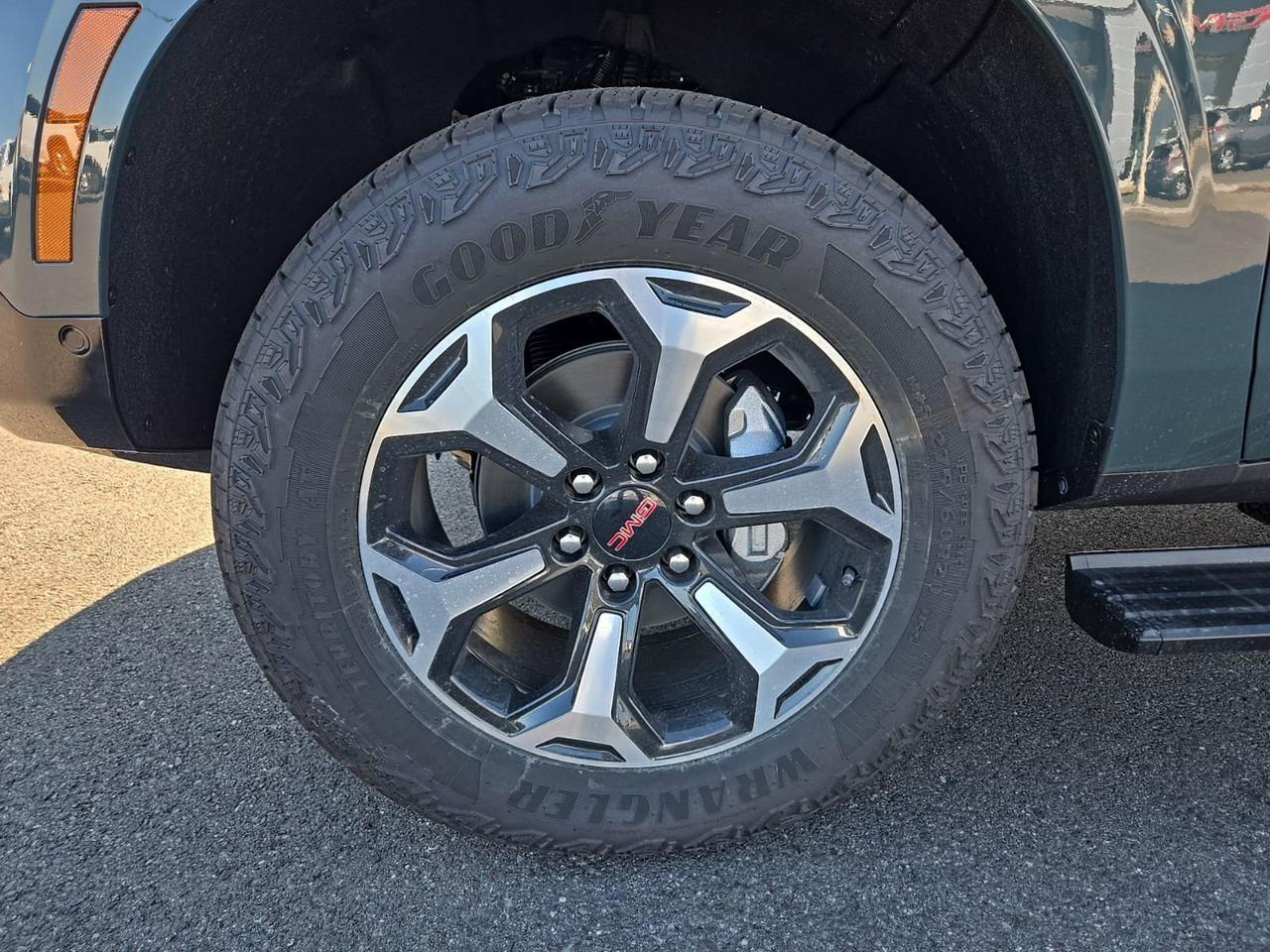 2026 GMC Yukon XL AT4 Fredericksburg VA