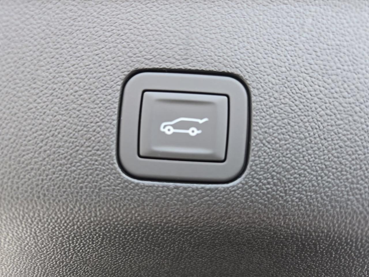 2026 GMC Yukon XL AT4 Fredericksburg VA