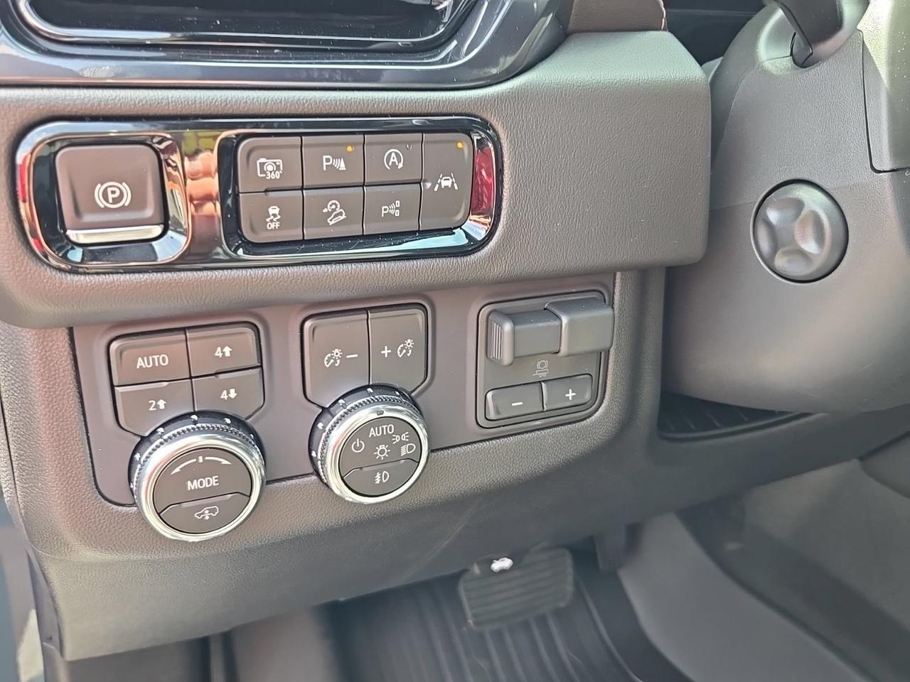 2026 GMC Yukon XL AT4 Fredericksburg VA