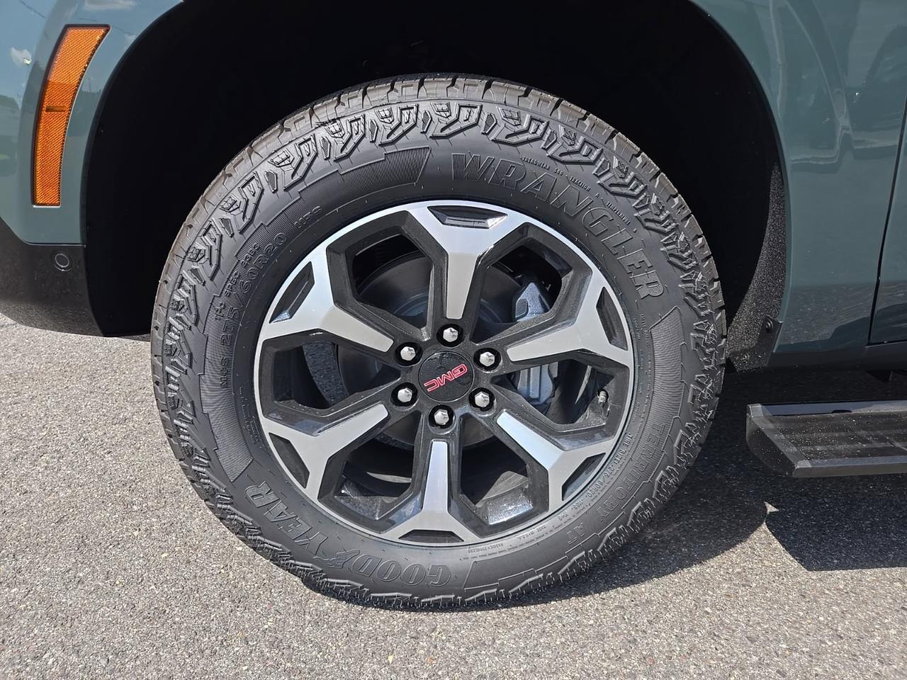 2026 GMC Yukon XL AT4 Fredericksburg VA