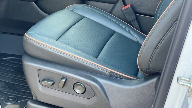 2026 GMC Yukon XL AT4 Fredericksburg VA