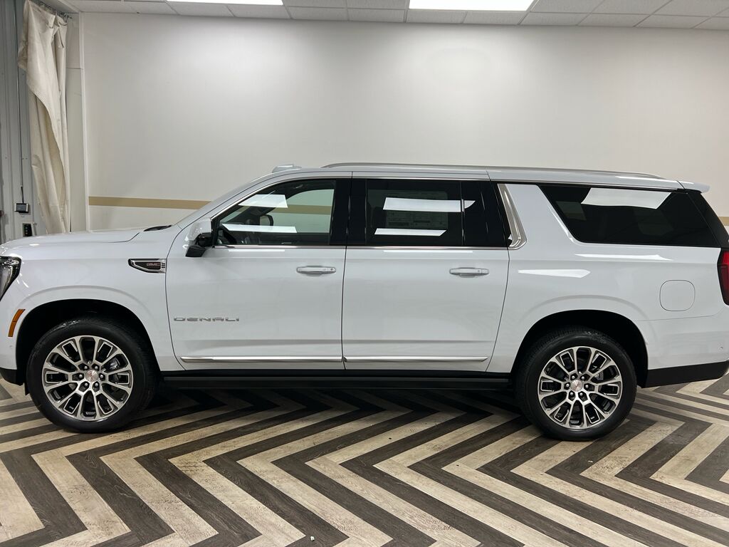 2026 GMC Yukon XL Denali Gasoline