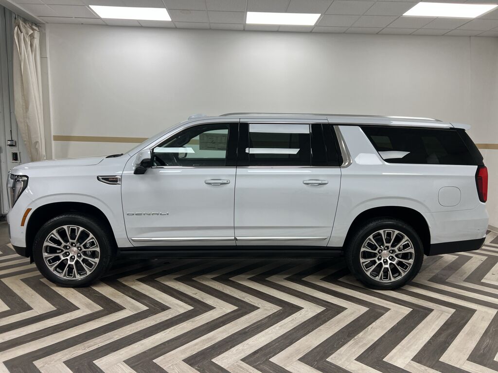 2026 GMC Yukon XL Denali Gasoline