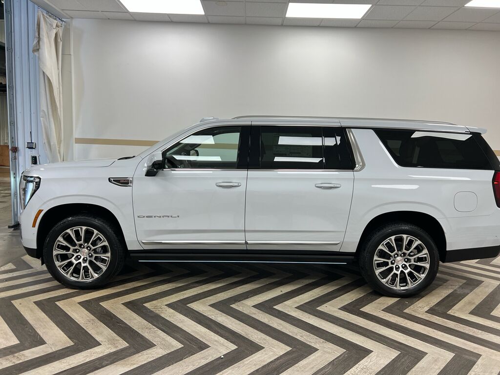 2026 GMC Yukon XL Denali Gasoline