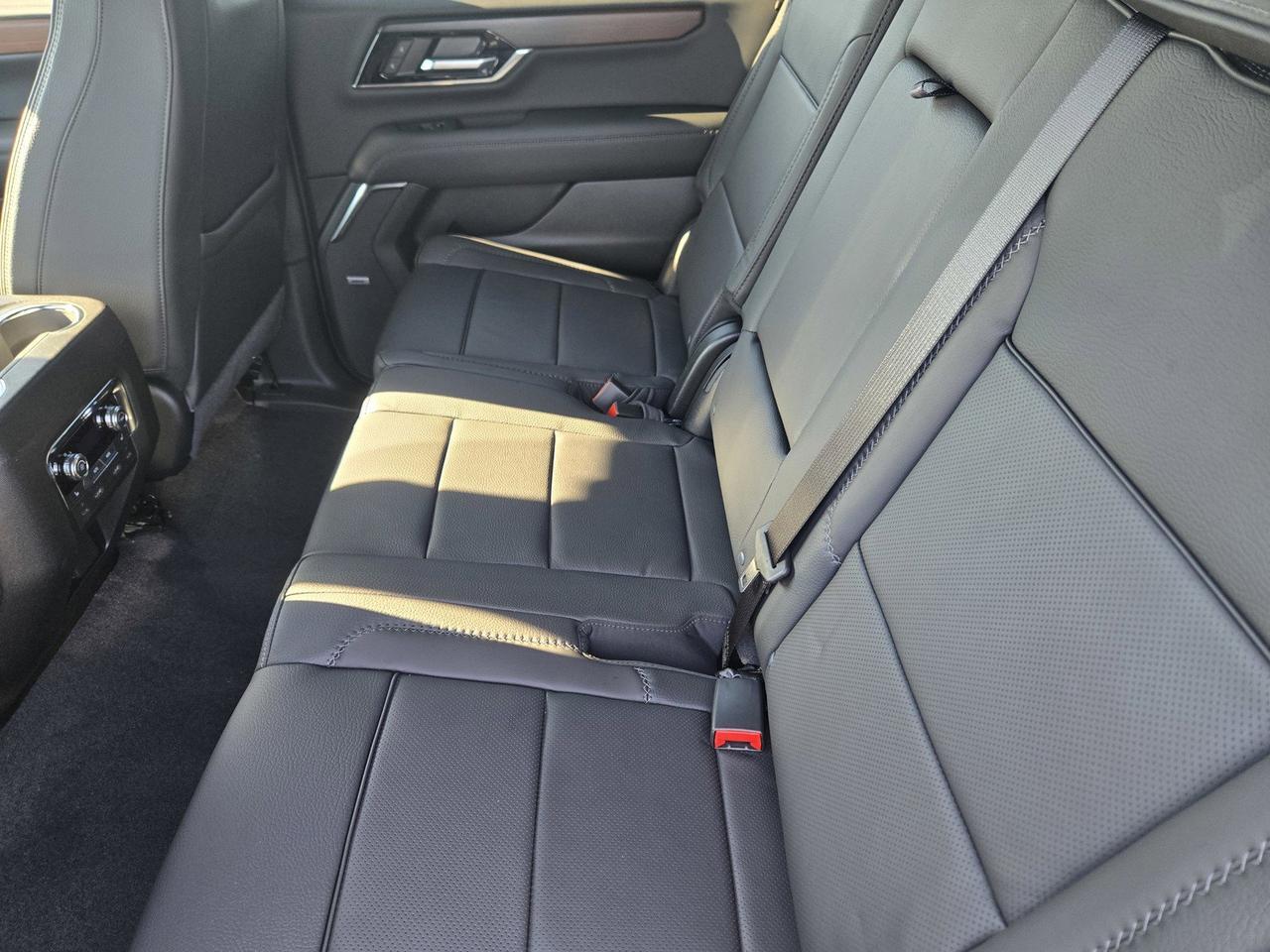 2026 GMC Yukon XL Denali Roseville CA