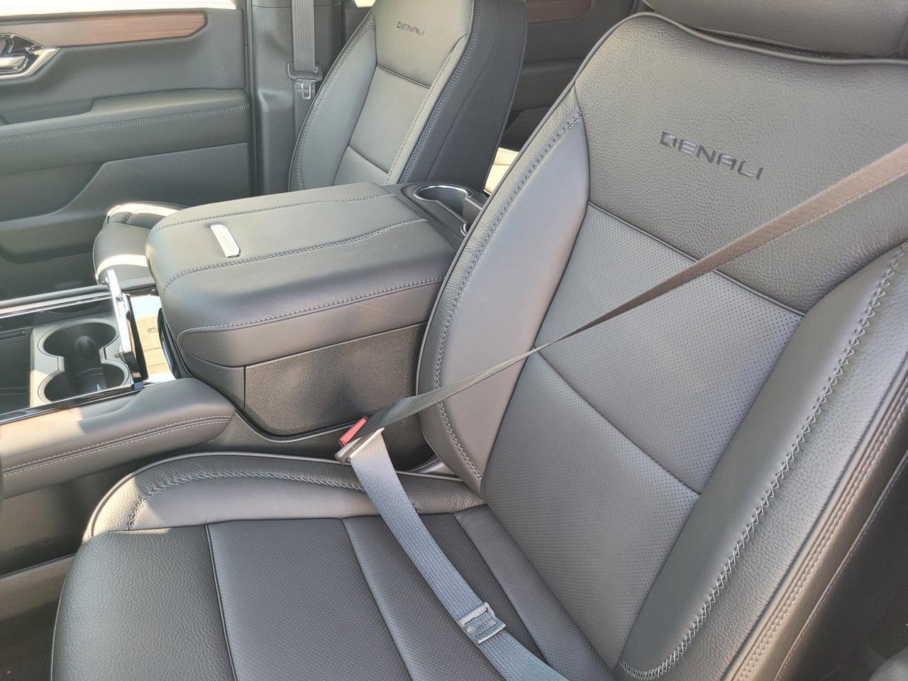 2026 GMC Yukon XL Denali Roseville CA