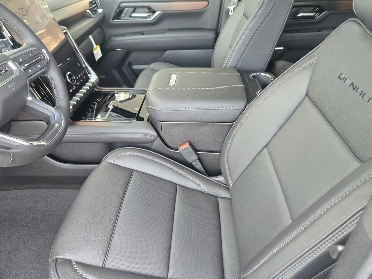 2026 GMC Yukon XL Denali Roseville CA