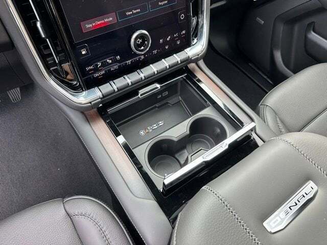 2026 GMC Yukon XL Denali Tucson AZ