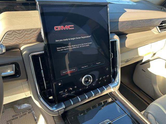 2026 GMC Yukon XL Denali Tucson AZ