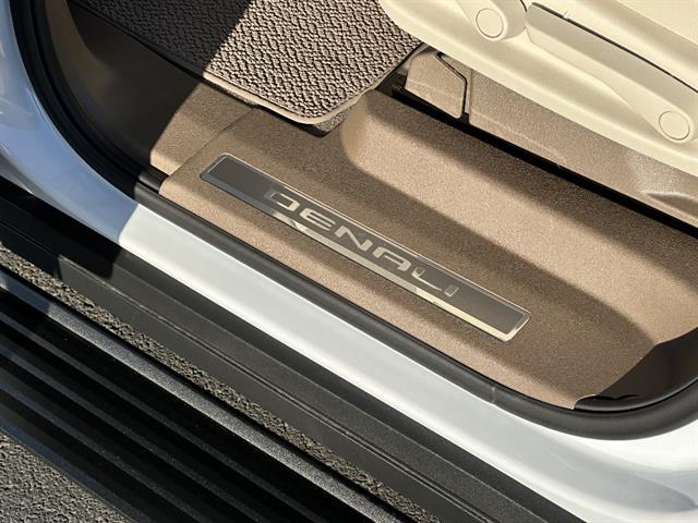 2026 GMC Yukon XL Denali Tucson AZ