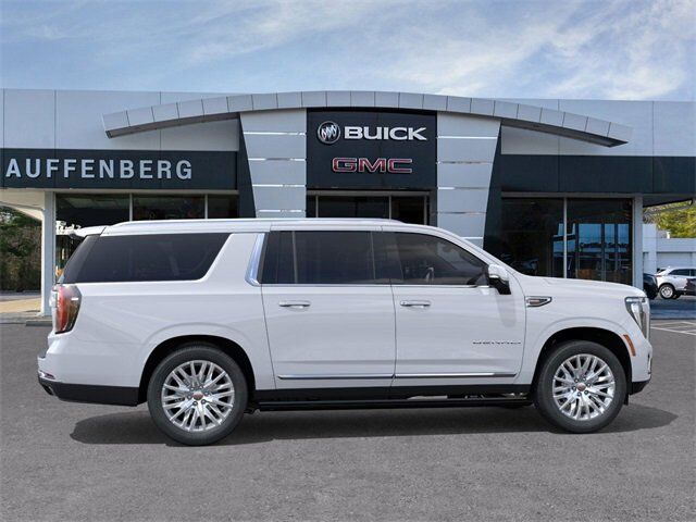 2026 GMC Yukon XL Denali Carbondale IL
