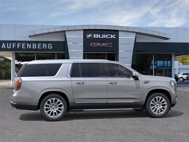 2026 GMC Yukon XL Denali Carbondale IL